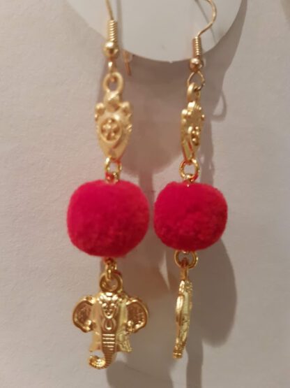 Gold Elephant Pom Pom Red