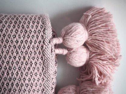 Pom pom teppe Rosa ULL