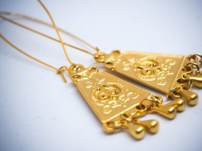 Gold Giselle Drop Earrings - Bilde 2
