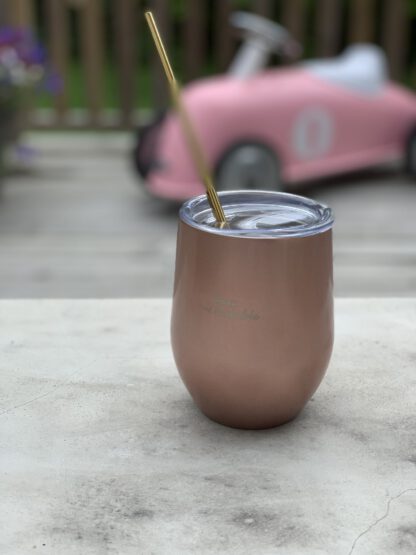 Tumbler with straw