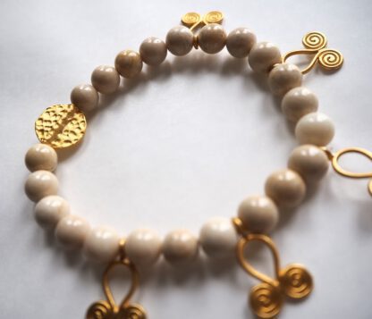 Charm 1 | Armbånd av howlitt-steiner - Bilde 2