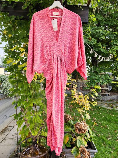 Juno Dress, kjole i silke fra Sissel Edelbo | 4 - Bilde 6