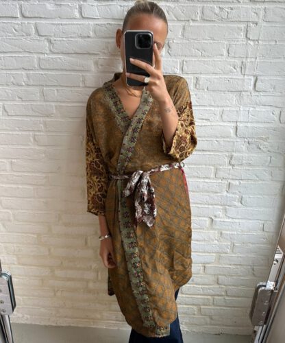 Magnolia Long Kimono i silke fra Sissel Edelbo | 27