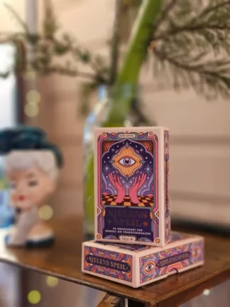 Kortstokker og bøker