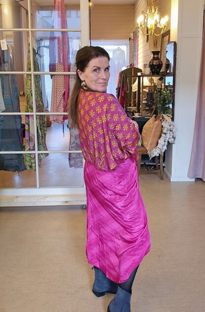 Juno Dress kjole i silke fra Sissel Edelbo | 28 - Bilde 3