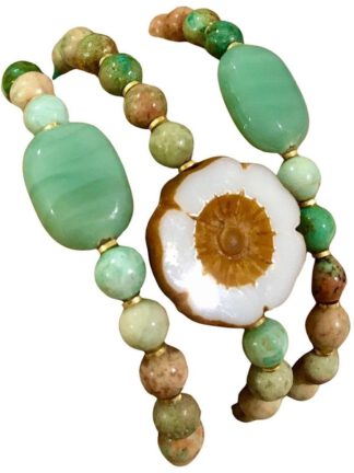 Aquamarine Bead Bracelet with Toffee Hibiscus Flower, armbånd