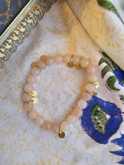 Gold Blush Peach Aventurine Bead Bracelet, armbånd med aventurin