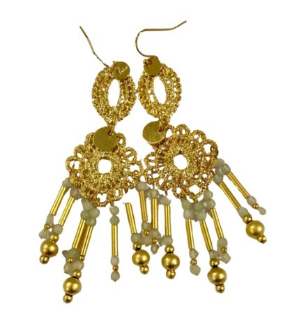 Gold Filigree Seafoam Fringe Earrings, øredobber som sier fest!