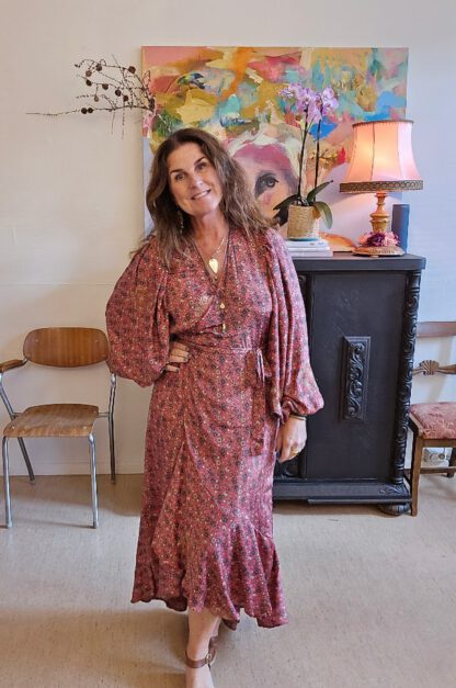 Zelda Wrap Dress, omslagskjole i silke fra Sissel Edelbo | 16 - Bilde 4