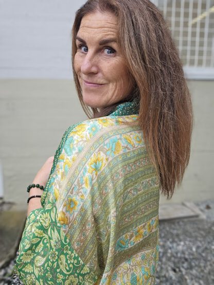 Lotus Short Kimono i silke fra Sissel Edelbo | 93 - Bilde 3