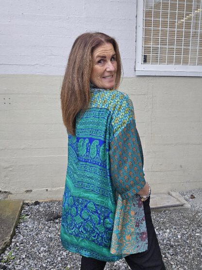 Lotus Short Kimono i silke fra Sissel Edelbo | 94 - Bilde 3