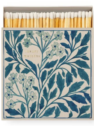 Blue Floral Square | Fyrstikker
